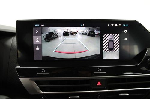 Citroen e-C4 - Photo 23