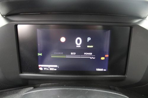 Citroen e-C4 X - Photo 22
