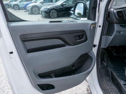 Opel Vivaro - Photo 21