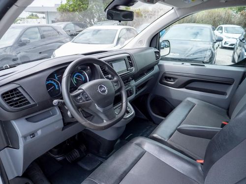 Opel Vivaro - Photo 22