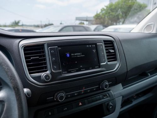 Opel Vivaro - Photo 28