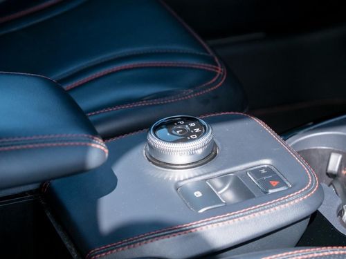 Ford Mustang Mach-E - Photo 16