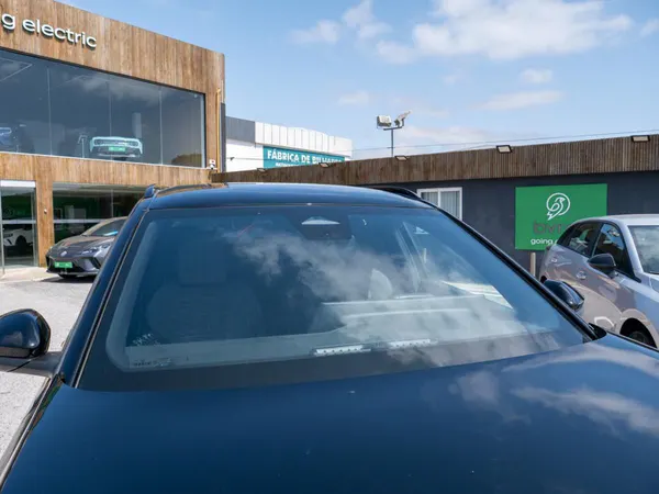 Peugeot E-5008 - Photo 7