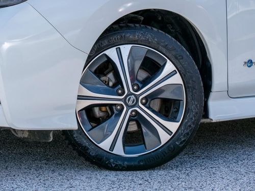 Nissan Leaf - Photo 3