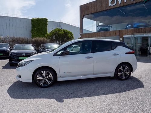 Nissan Leaf - Photo 8
