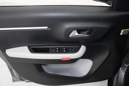 Citroen e-C3 - Photo 9