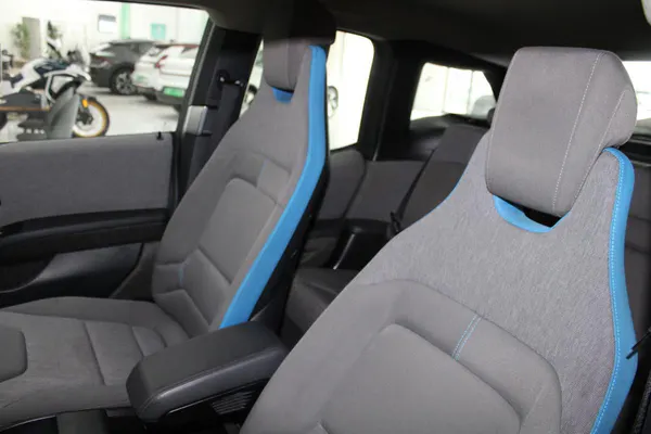 BMW i3 - Photo 10
