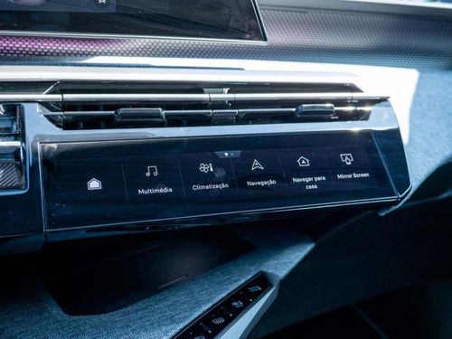 Peugeot E-3008 - Photo 33