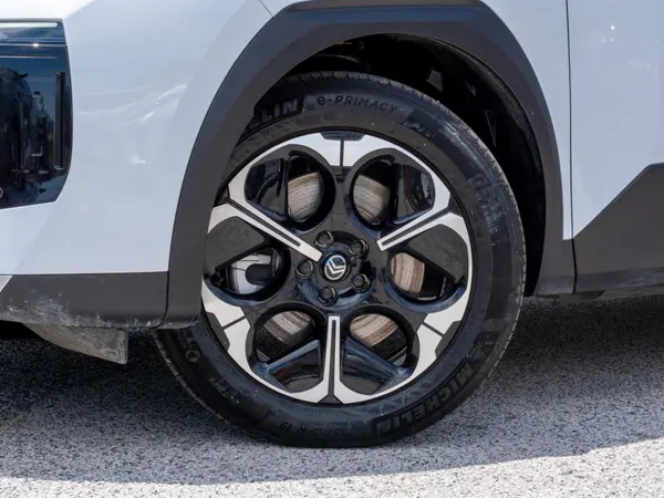Citroen e-C5 Aircross - Photo 3