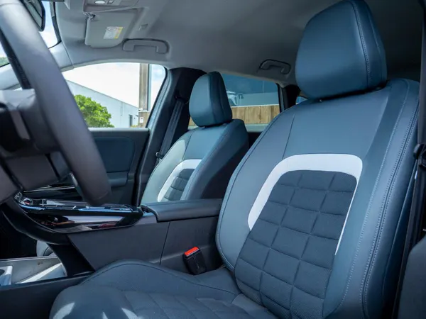 Citroen e-C5 Aircross - Photo 21