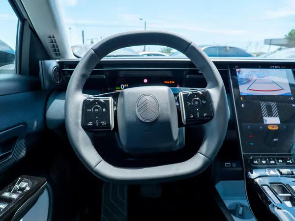 Citroen e-C5 Aircross - Photo 27