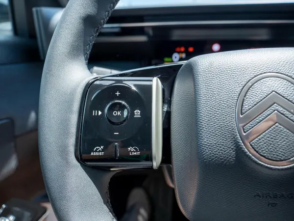 Citroen e-C5 Aircross - Photo 30