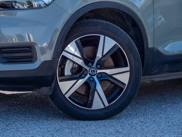 Volvo XC 40 - Photo 3