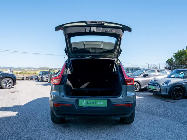 Volvo XC 40 - Photo 13