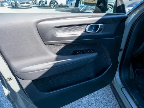 Volvo XC 40 - Photo 21