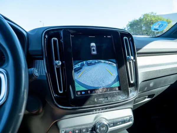 Volvo XC 40 - Photo 33