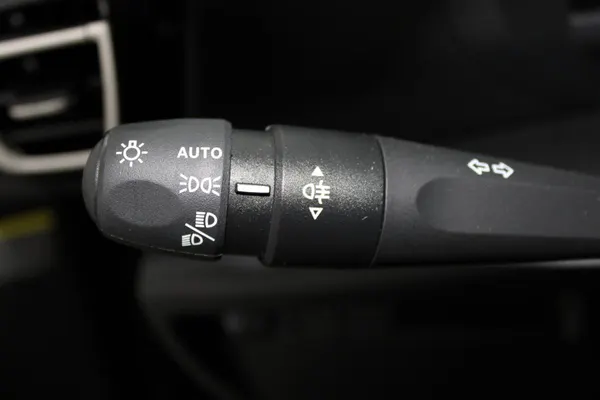 Citroen e-C4 - Photo 16