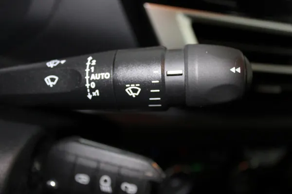 Citroen e-C4 - Photo 17