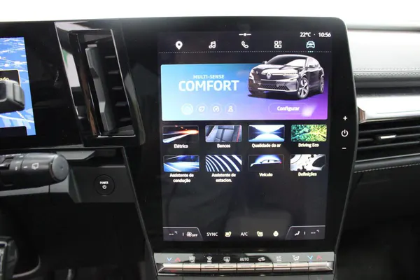 Renault Mégane E-Tech - Photo 24