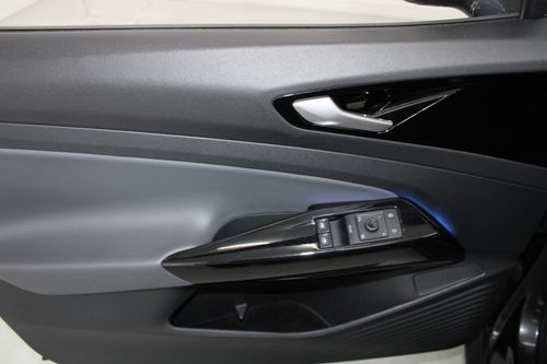 Volkswagen ID.4 - Photo 9