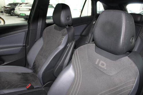 Volkswagen ID.4 - Photo 10