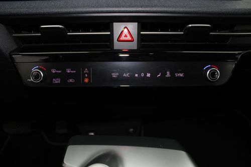 Kia EV6 - Photo 19