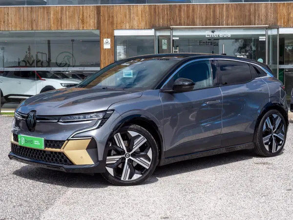 Renault Mégane E-Tech - Photo 2