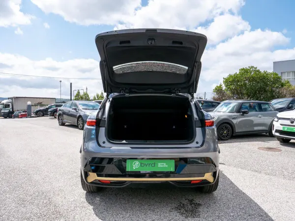 Renault Mégane E-Tech - Photo 13