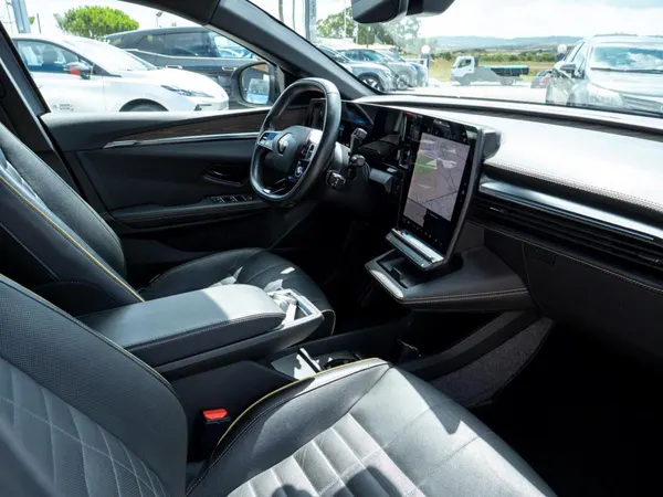 Renault Mégane E-Tech - Photo 16
