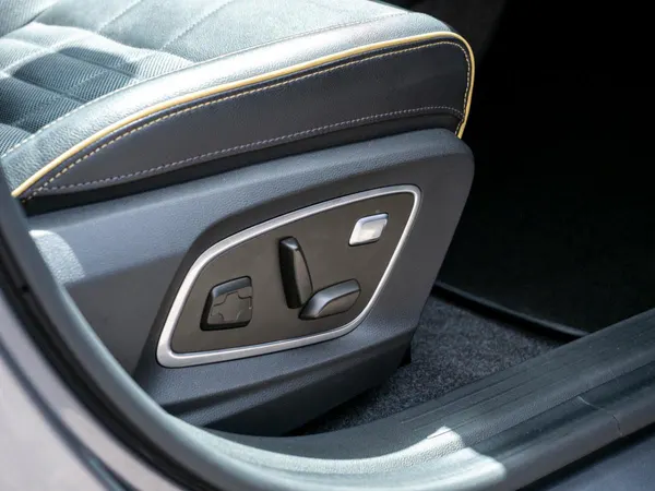 Renault Mégane E-Tech - Photo 19