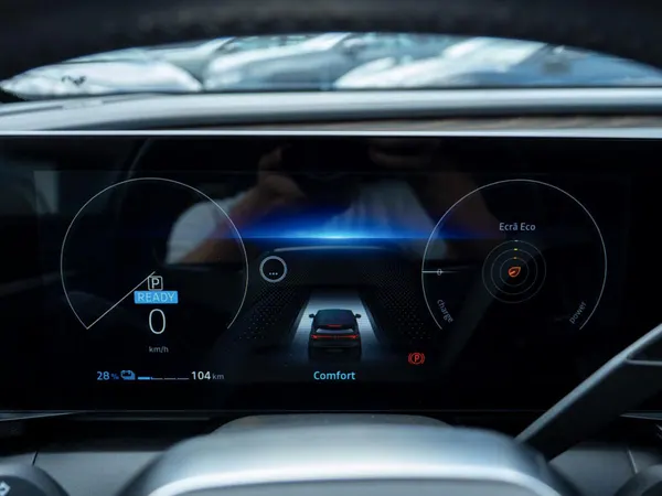Renault Mégane E-Tech - Photo 33