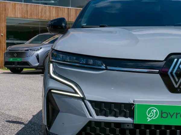 Renault Mégane E-Tech - Photo 5
