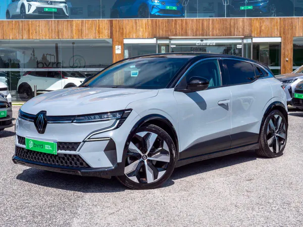 Renault Mégane E-Tech - Photo 2
