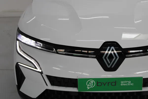 Renault Mégane E-Tech - Photo 3