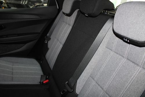 Renault Mégane E-Tech - Photo 12