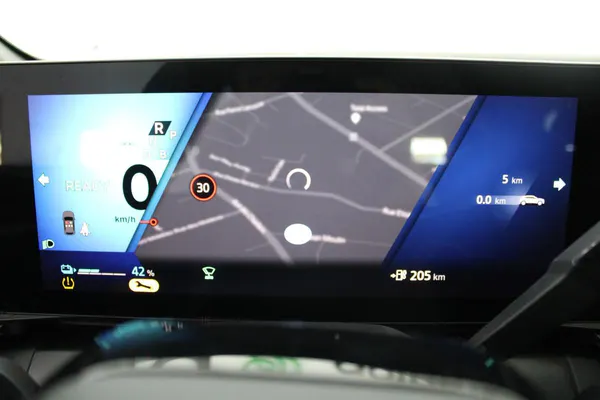 Renault Mégane E-Tech - Photo 19