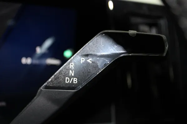 Renault Mégane E-Tech - Photo 18