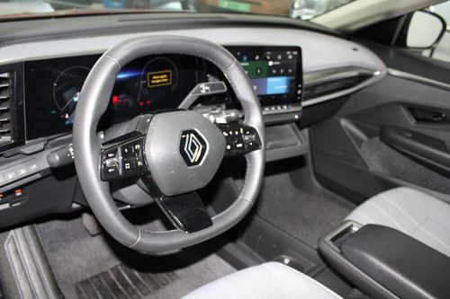 Renault Mégane E-Tech - Photo 11