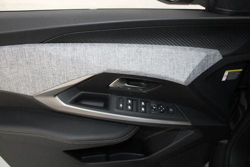 Peugeot E-3008 - Photo 9