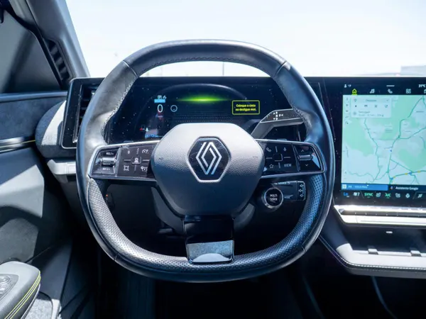 Renault Mégane E-Tech - Photo 26