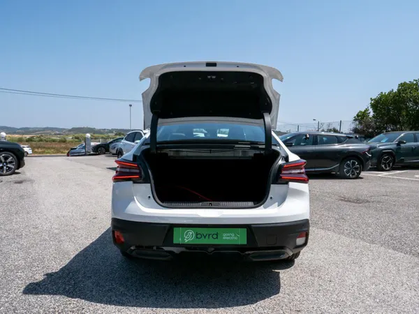 Citroen e-C4 X - Photo 13
