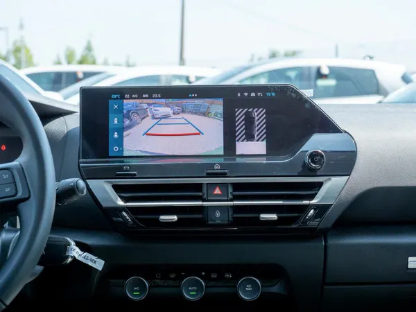 Citroen e-C4 X - Photo 26
