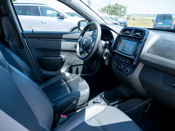 Dacia Spring - Photo 16