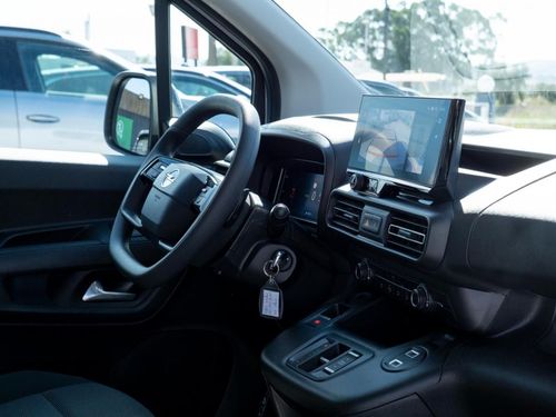 Opel Combo - Photo 15