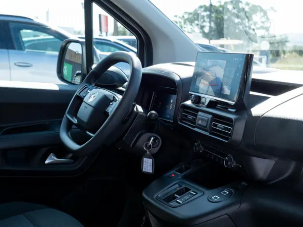 Opel Combo - Photo 15