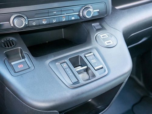 Opel Combo - Photo 28