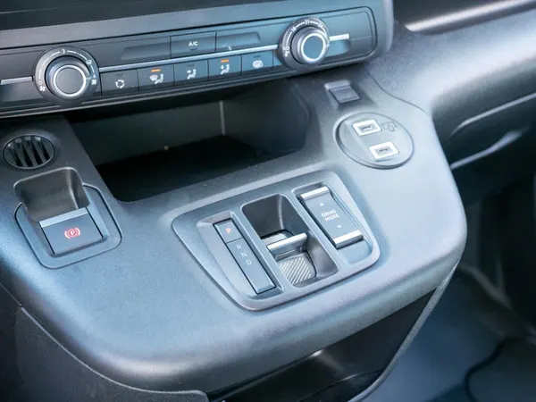 Opel Combo - Photo 28