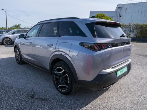 Peugeot E-5008 - Photo 9