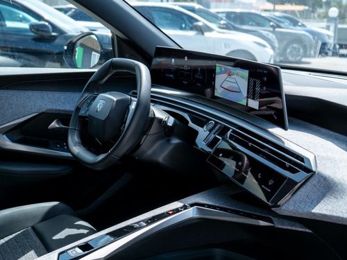 Peugeot E-5008 - Photo 18