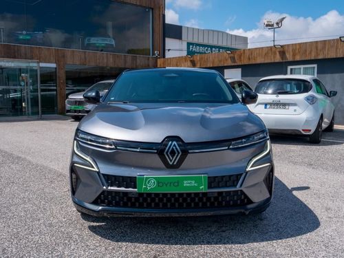 Renault Mégane E-Tech - Photo 4